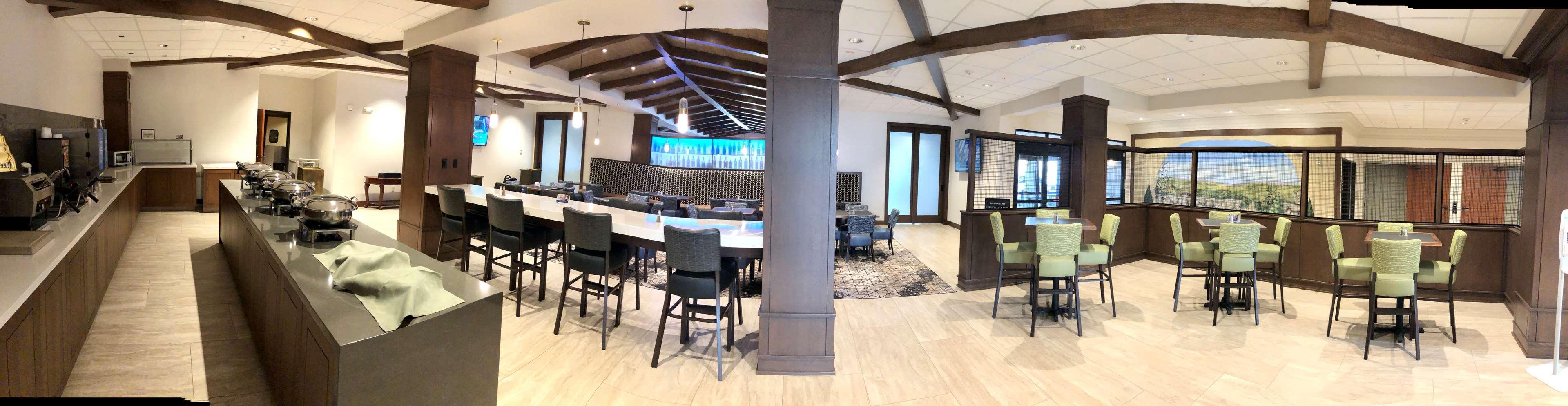 Best Western Premier Pasco Inn And Suites Ngoại thất bức ảnh